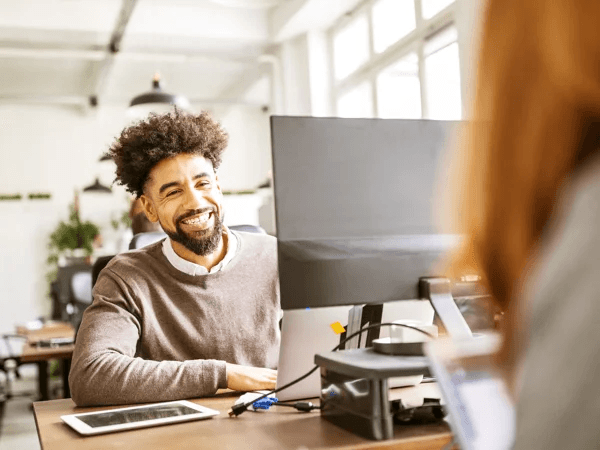 Lavora con noi Lavora con noi